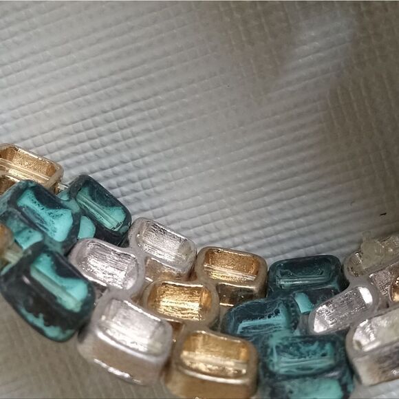 Gold & Silver Toned Patina Green Mosaic Metal Squares Stretchy Elastic Bracelet - Picture 7 of 8